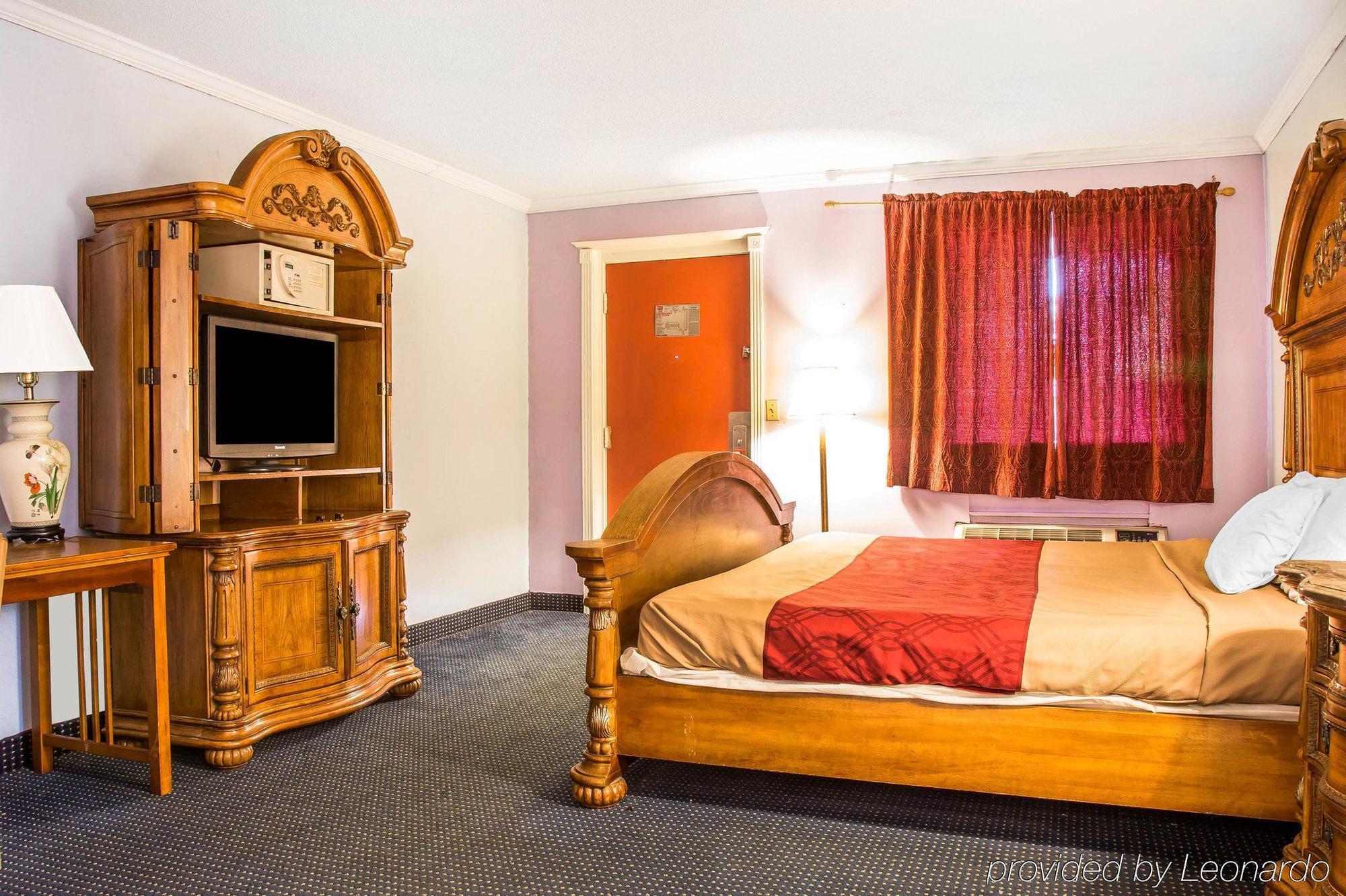 Red Carpet Inn Norwalk Exteriér fotografie